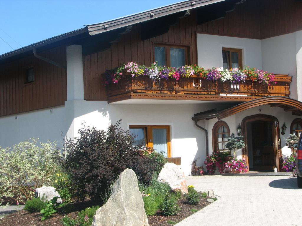 Pension Hanslhof Капрун Екстериор снимка